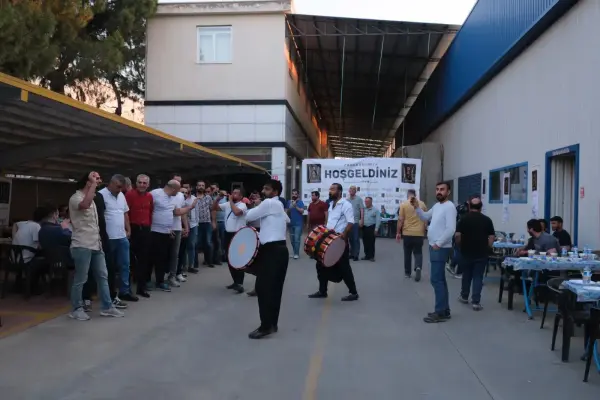 Yaza Merhaba Partisi